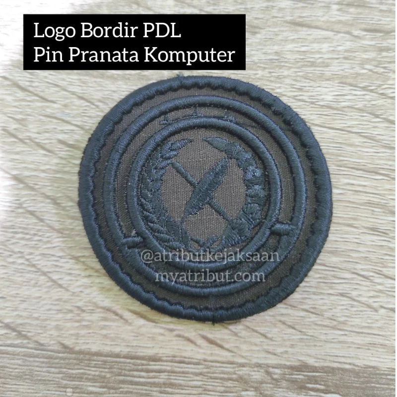Jual Logo Bordir Pin Pranata Komputer Cokelat Hitam | PDL Kejaksaan RI
