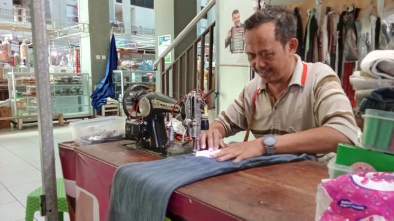 Layanan Penjahitan Pabrik Pakaian Di Trenggalek