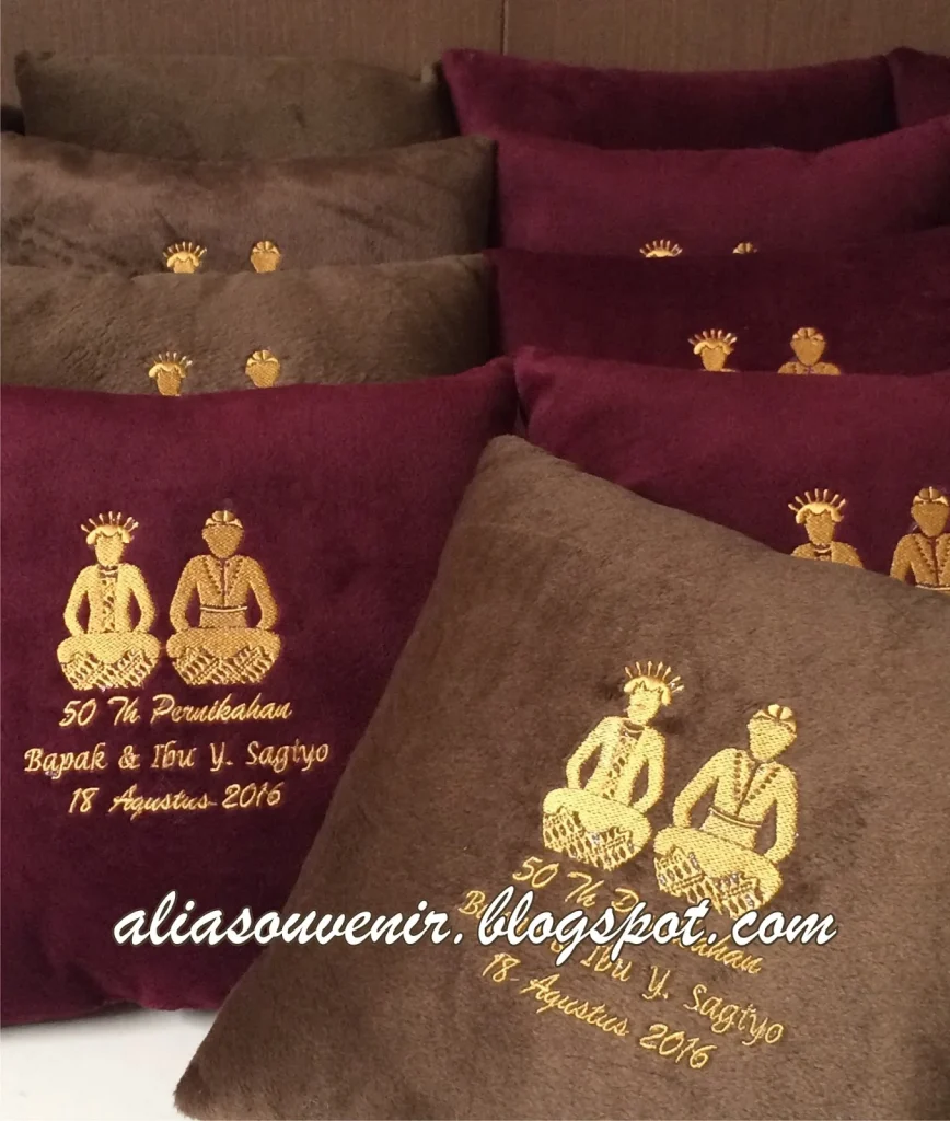 Kenapa Memilih jasa bordir souvenir pernikahan unik?